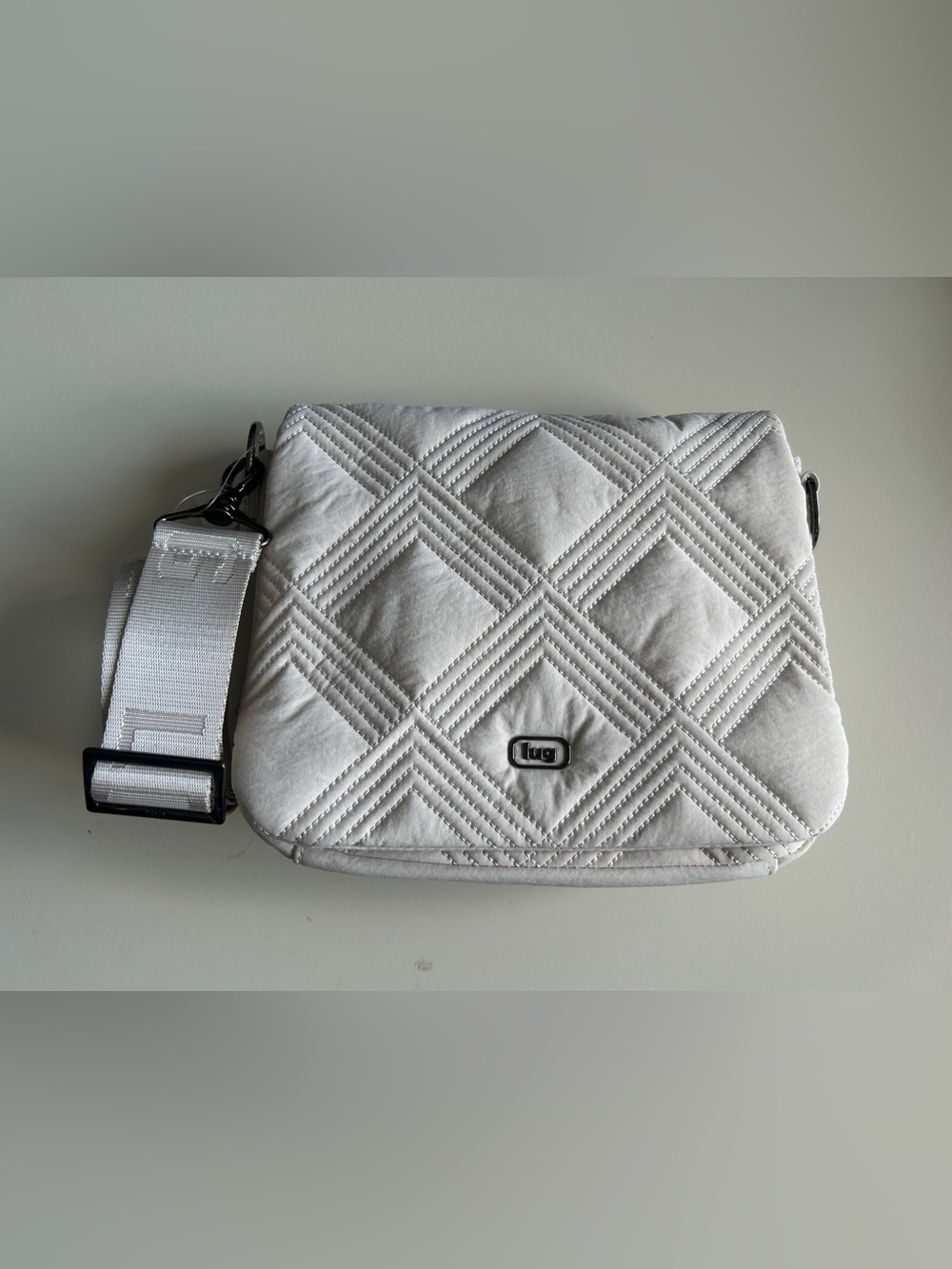 LUG WINK CLOUDGO CROSSBODY MACADAMIA NWT
